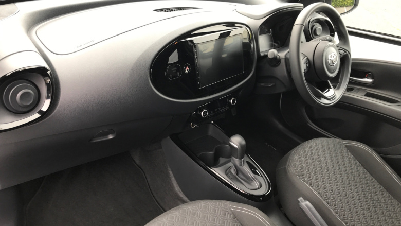 Toyota Aygo X 1.0 VVT-i Edge 5dr Auto Petrol Hatchback